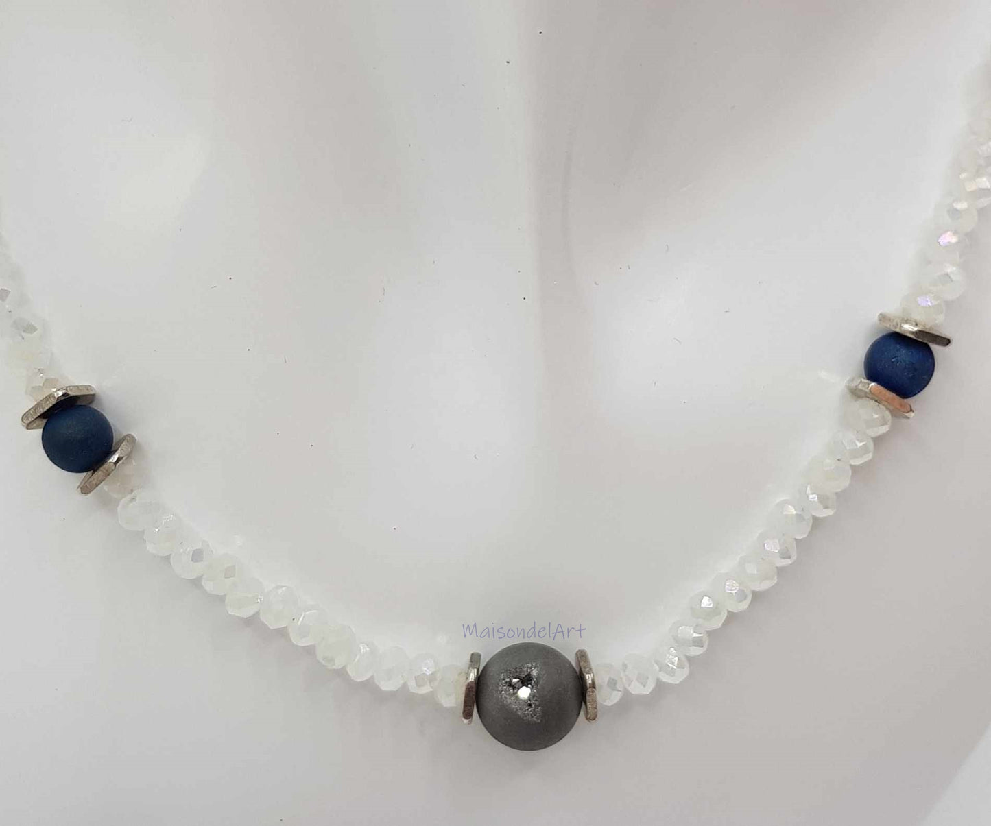 Set Jolande Halskette und Ohrringe