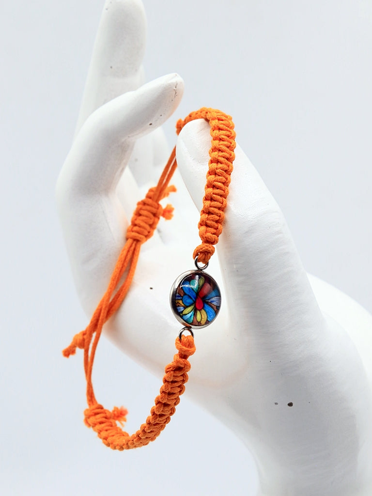 Makramee-Armbänder mit Schiebeverschluss
