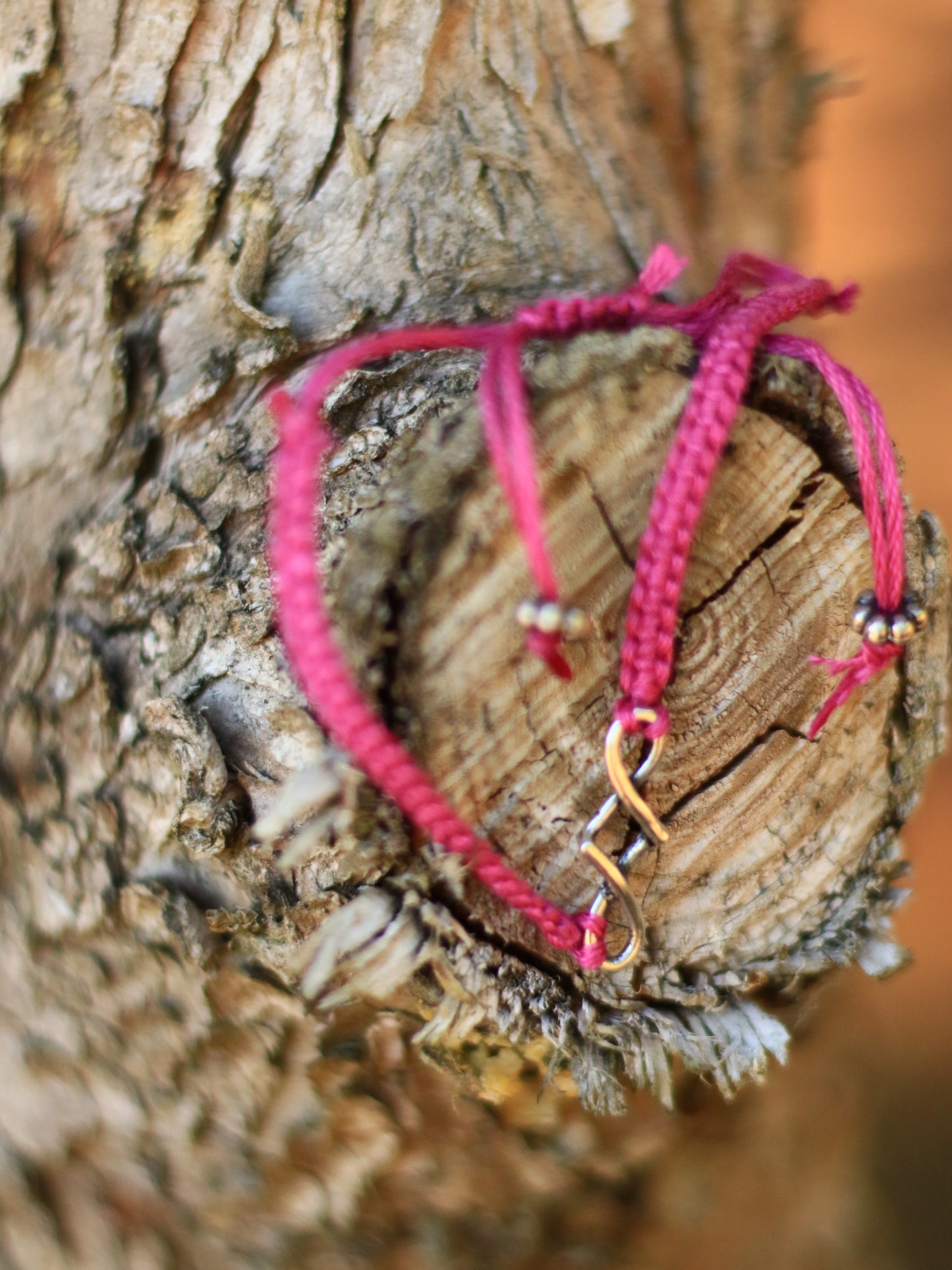 Makramee-Armbänder mit Schiebeverschluss