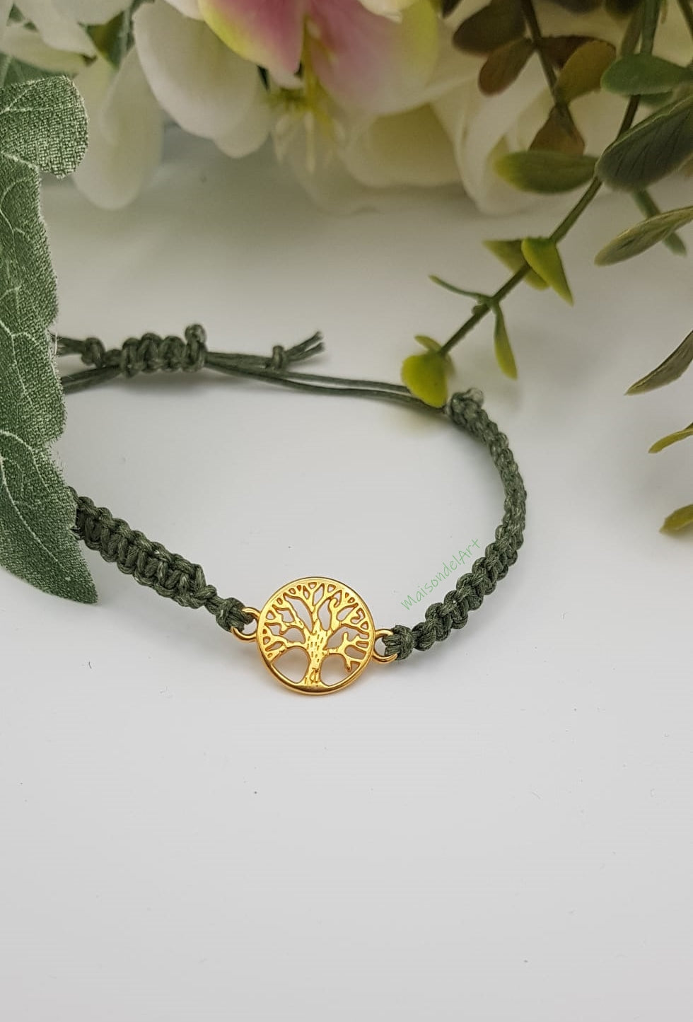 Makramee-Armbänder mit Schiebeverschluss
